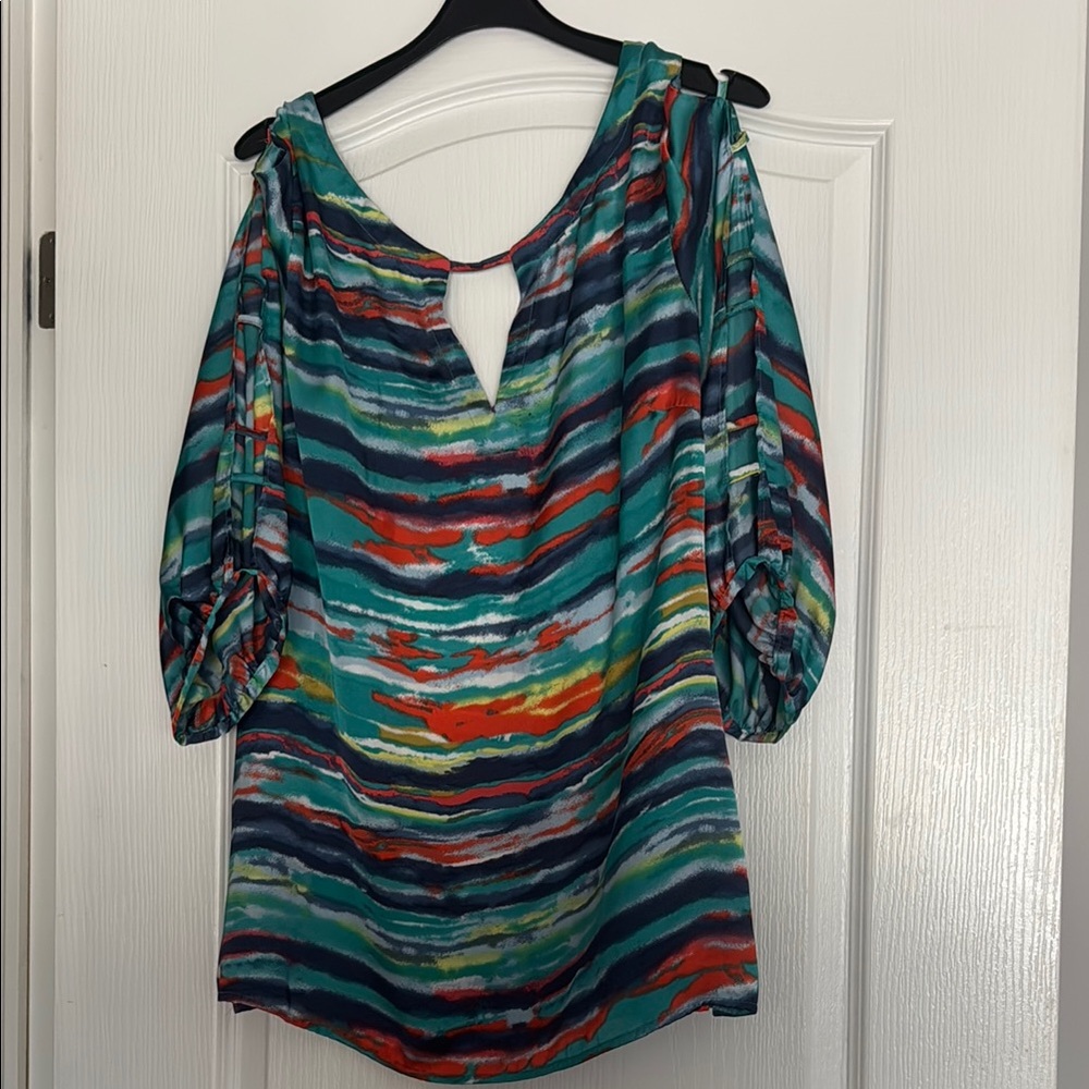 Violet & Claire Blue Green Relaxed Blouse with 3/4 Sleeves